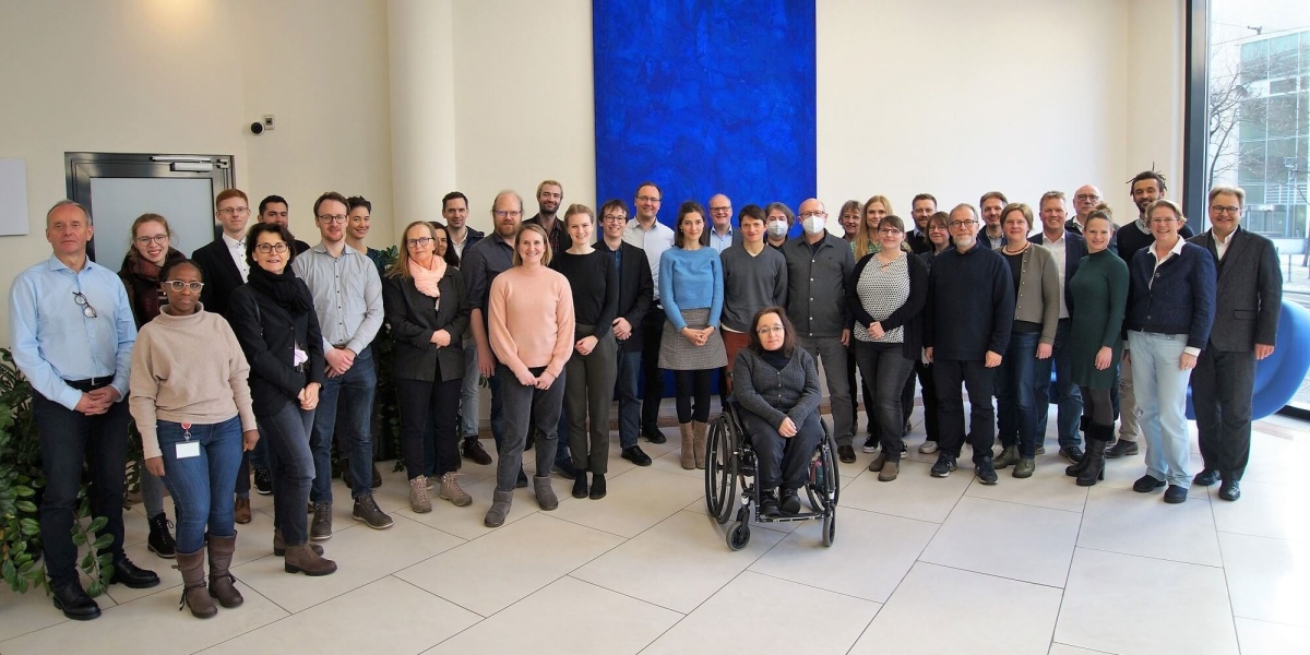 AG Register 2023 Die Teilnehmer und Teilnehmerinnen des Kick-Off Meetings der AG Register 2023