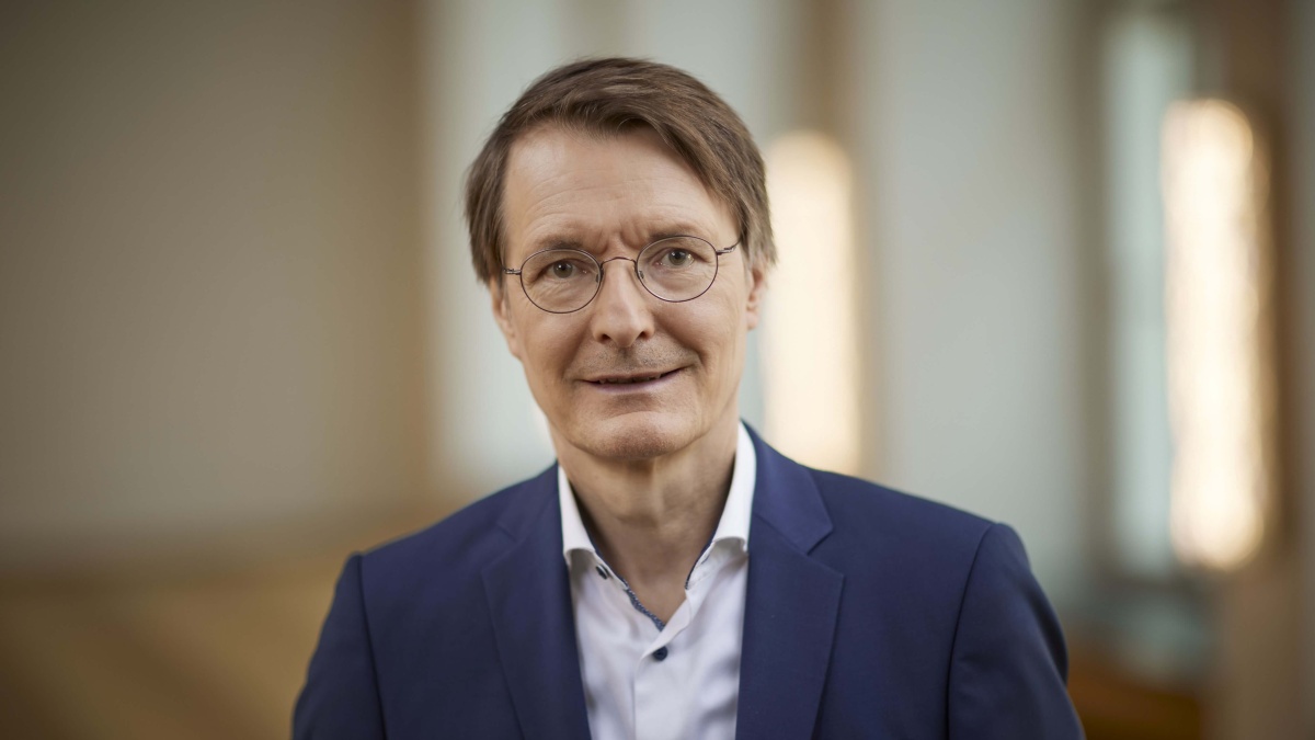 Prof. Karl Lauterbach Der Bundesminister für Gesundheit Prof. Karl Lauterbach