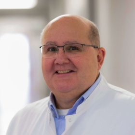 Prof. Dr. Bernhard Schieffer