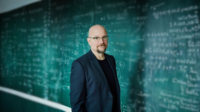 Prof. Dirk Brockmann